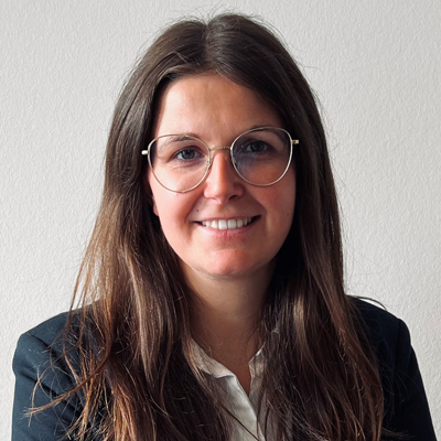 Yasmine  Müller